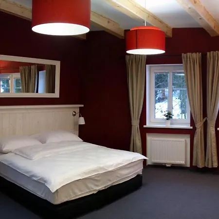 Rodinny Uko Penzion Bedřichov